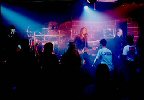 pictures/2003/pic_bb_nlecrowd_hou_0103.jpg